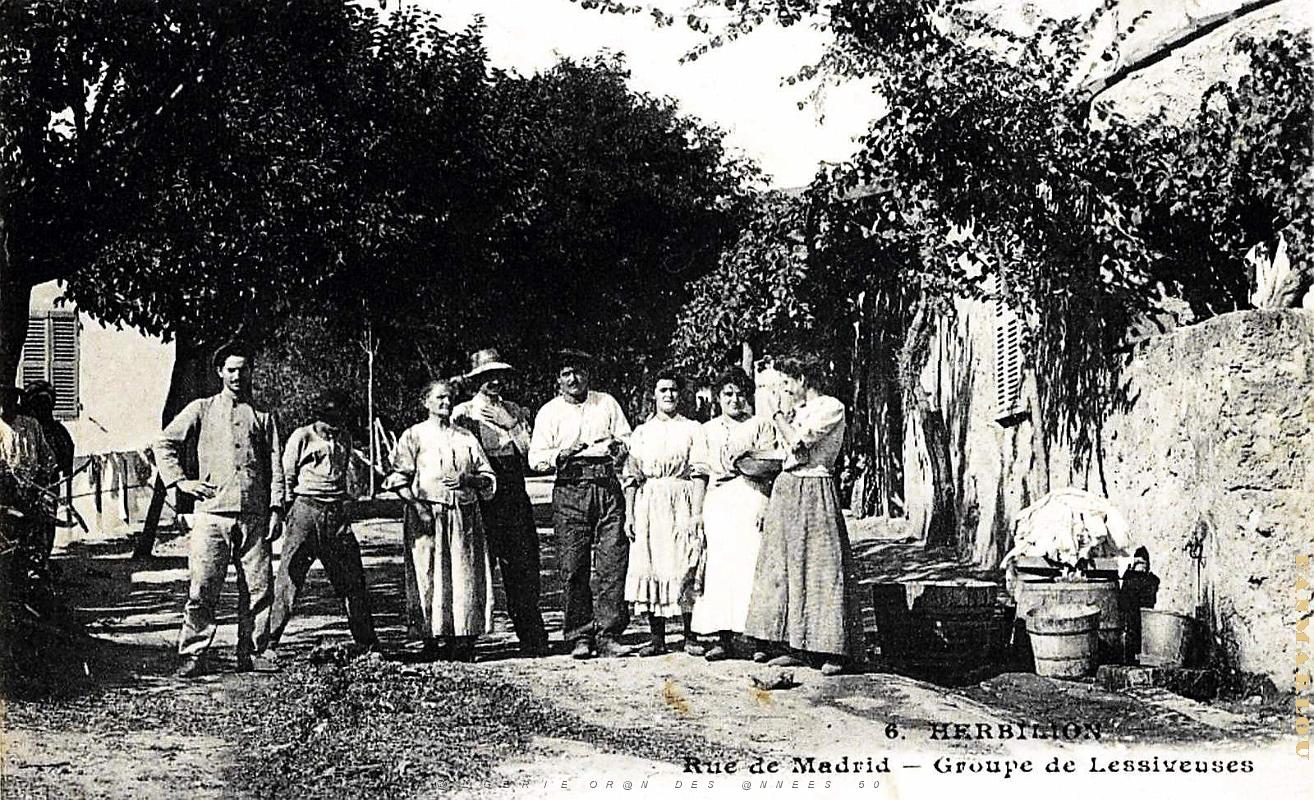 2314- Herbillon - Rue de Madrid - Les Lessiveuses.jpg